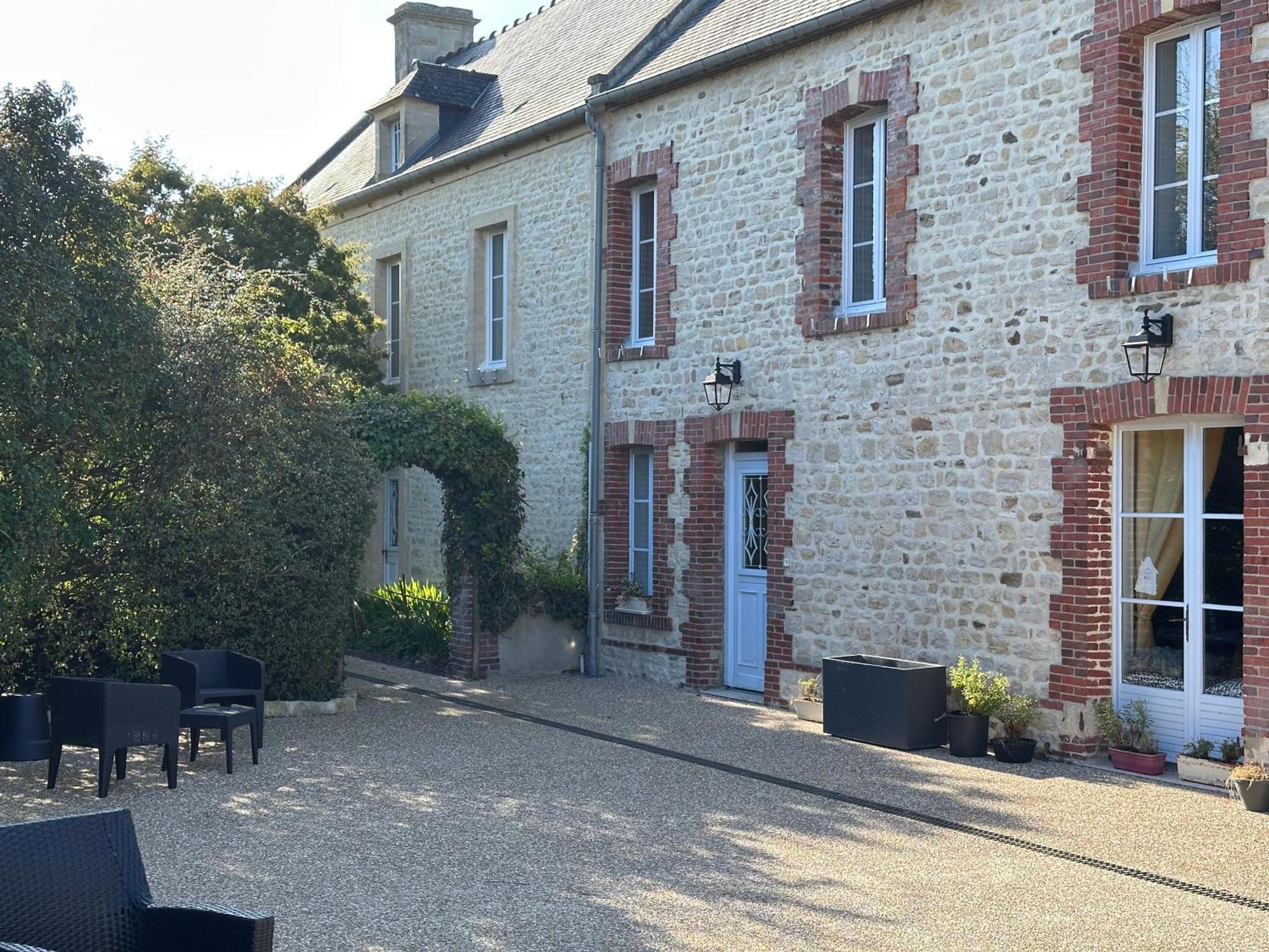 Chambres D'Hotes Le Clos Tassin Colleville-sur-Mer Eksteriør billede